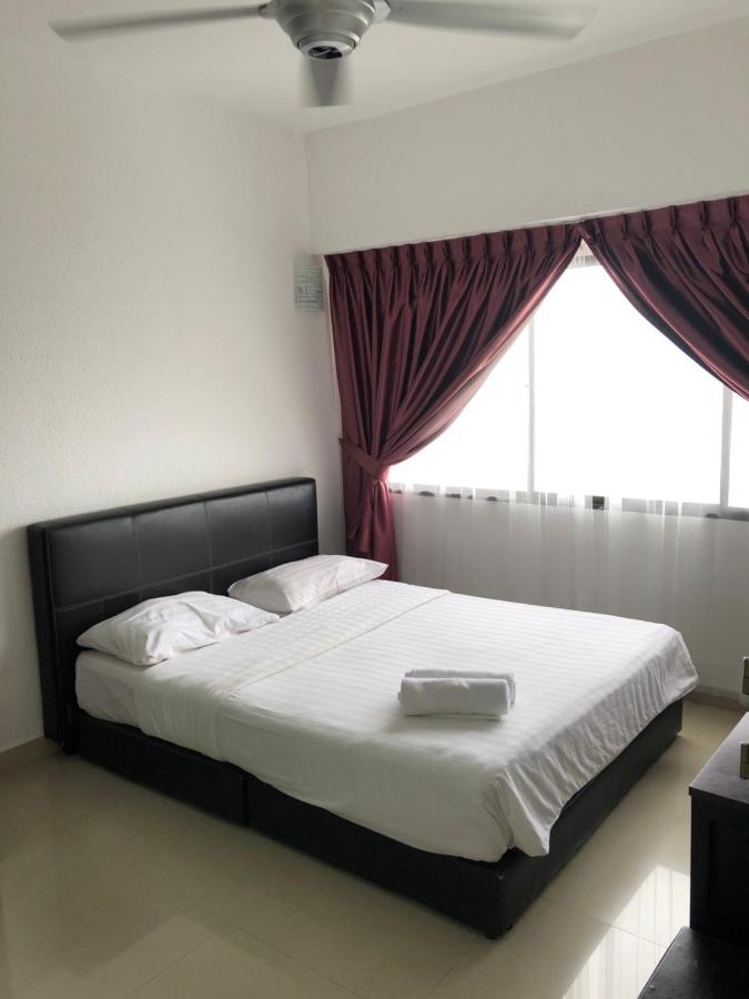 Beach Resort Home Stay Sri Sayang 05 Apartment Batu Ferringhi 2Bedroom Exteriör bild