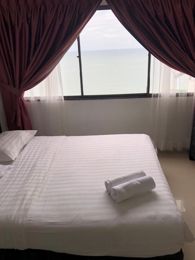 Beach Resort Home Stay Sri Sayang 05 Apartment Batu Ferringhi 2Bedroom Exteriör bild