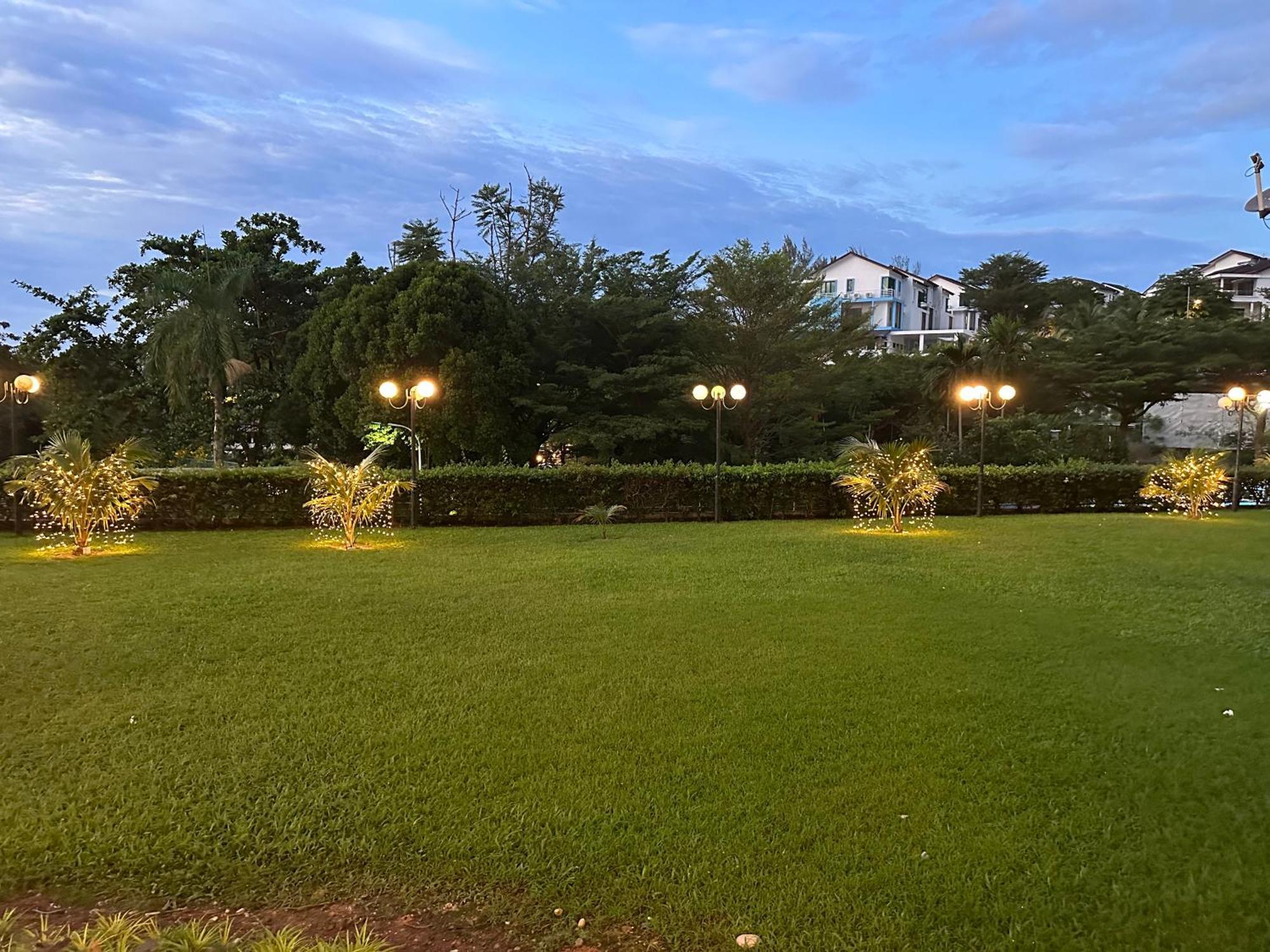 Beach Resort Home Stay Sri Sayang 05 Apartment Batu Ferringhi 2Bedroom Exteriör bild