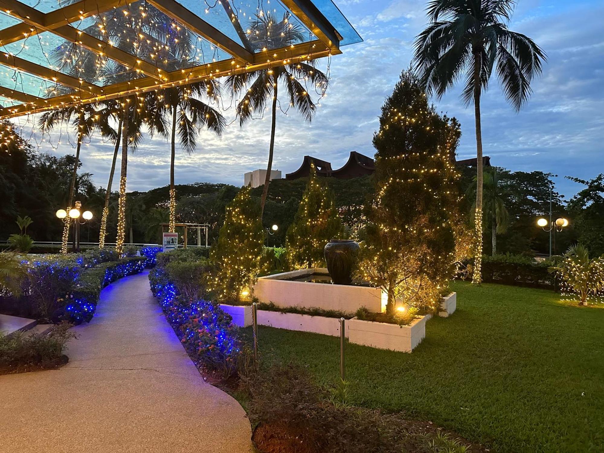 Beach Resort Home Stay Sri Sayang 05 Apartment Batu Ferringhi 2Bedroom Exteriör bild